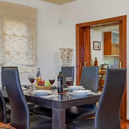 Sleeps 6 Pool Air Con Wifi * Estepona