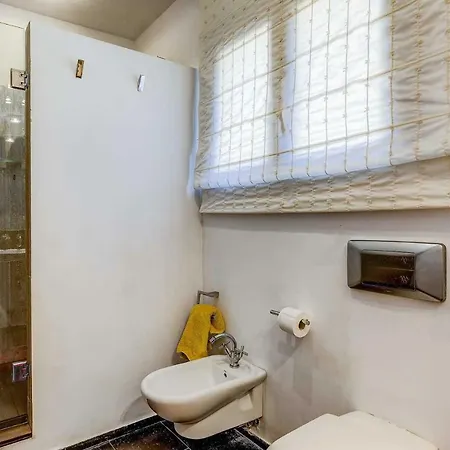 Sleeps 6 Pool Air Con Wifi Estepona