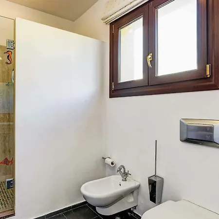 Sleeps 6 Pool Air Con Wifi Estepona